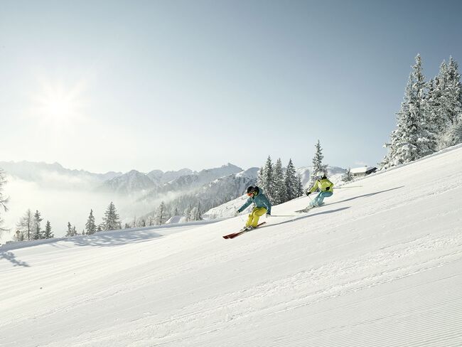 Skivergnügen auf 4-Ski-Bergen