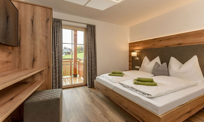 Doppelbett im Appartement West